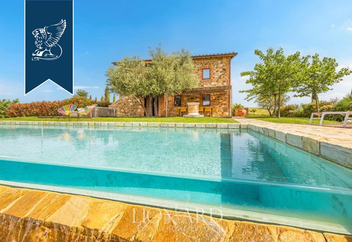 Image No.4-Villa de 5 chambres à vendre à Sienne