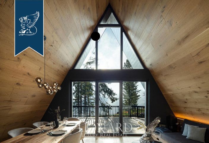 Image No.18-3 Bed Villa for sale