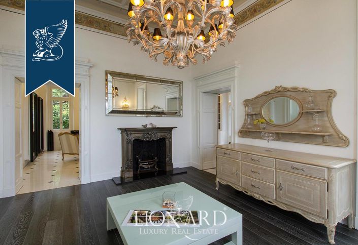 Image No.25-7 Bed Villa for sale