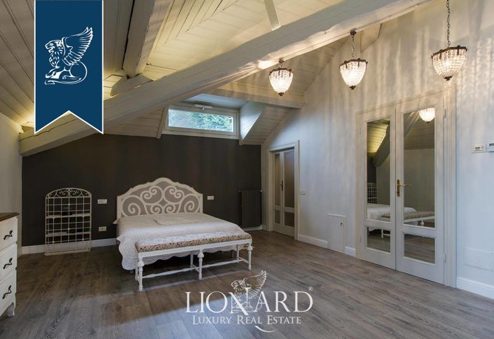 Image No.52-7 Bed Villa for sale