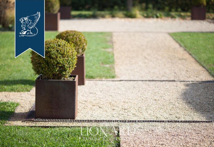 Image No.15-4 Bed Villa for sale