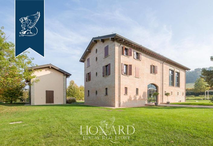 Image No.7-4 Bed Villa for sale