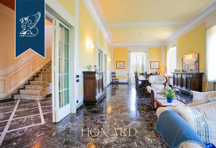 Image No.17-Villa de 4 chambres à vendre à Lucca