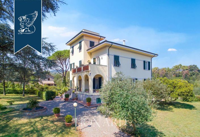 Image No.5-Villa de 4 chambres à vendre à Lucca