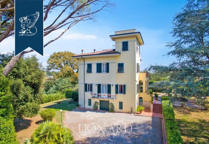 Image No.6-Villa de 4 chambres à vendre à Lucca