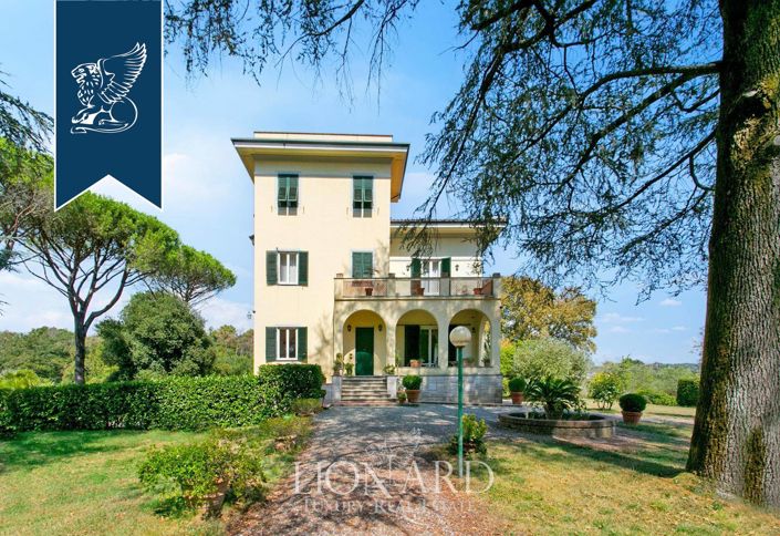 Image No.8-Villa de 4 chambres à vendre à Lucca