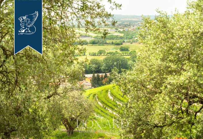 Image No.29-Villa de 9 chambres à vendre à Verona