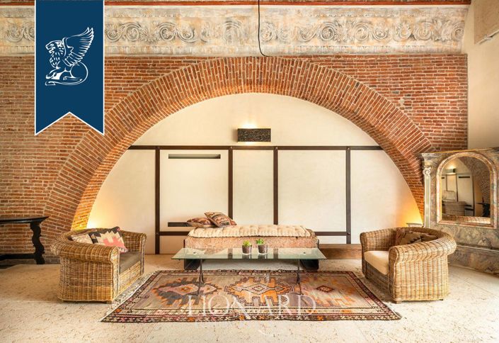 Image No.32-Villa de 9 chambres à vendre à Verona