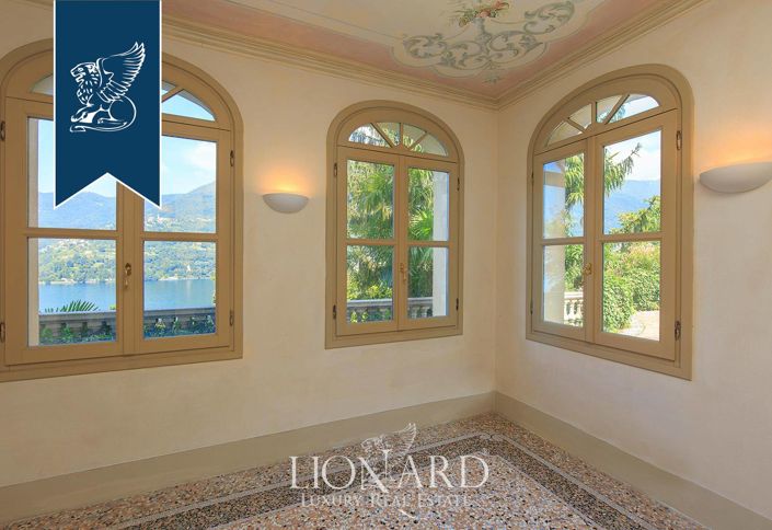 Image No.19-12 Bed Villa for sale