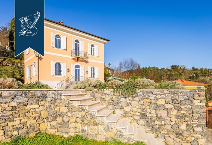 Image No.8-5 Bed Villa for sale