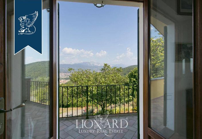 Image No.47-Villa de 3 chambres à vendre à Lerici