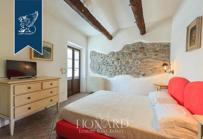 Image No.33-Ferme de 13 chambres à vendre à Novara