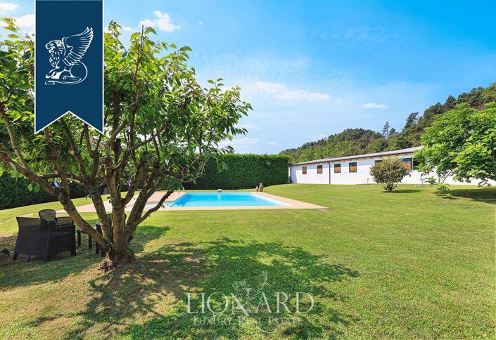 Image No.5-Ferme de 13 chambres à vendre à Novara