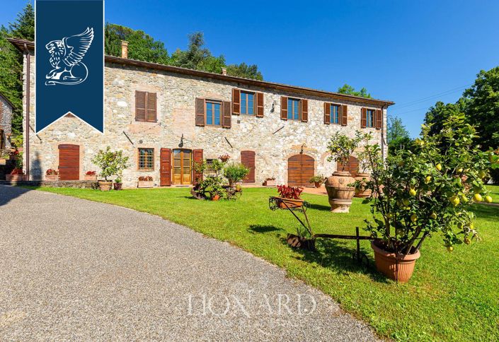 Image No.13-Maison de campagne de 12 chambres à vendre à Lucca