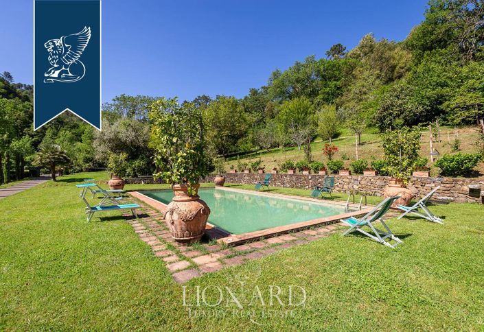 Image No.21-Maison de campagne de 12 chambres à vendre à Lucca