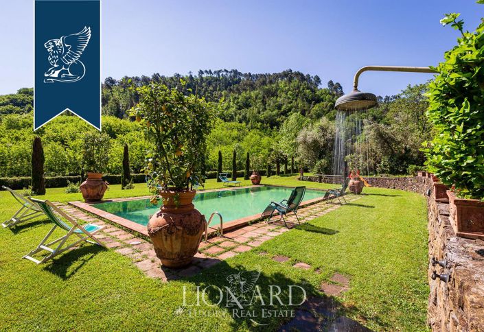 Image No.23-Maison de campagne de 12 chambres à vendre à Lucca