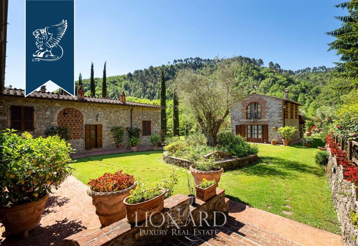 Image No.38-Maison de campagne de 12 chambres à vendre à Lucca