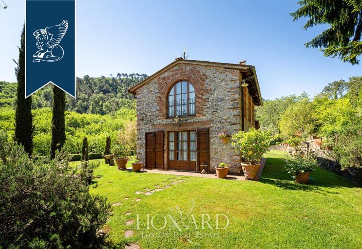Image No.39-Maison de campagne de 12 chambres à vendre à Lucca