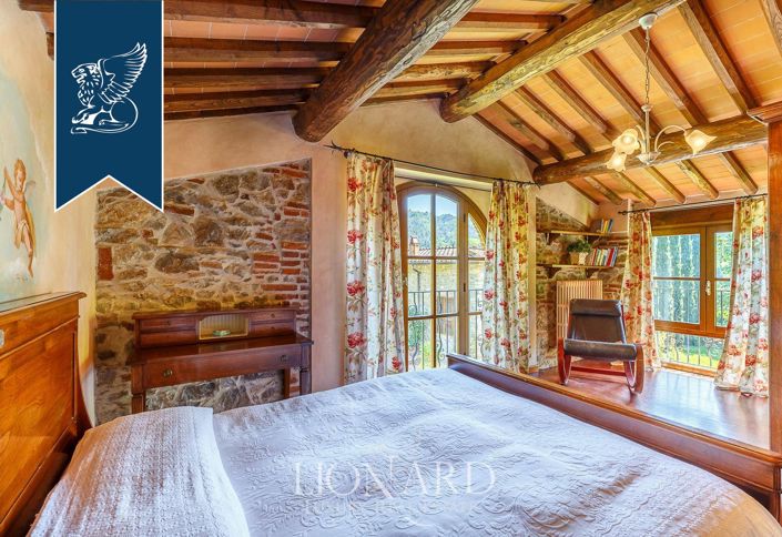 Image No.56-Maison de campagne de 12 chambres à vendre à Lucca