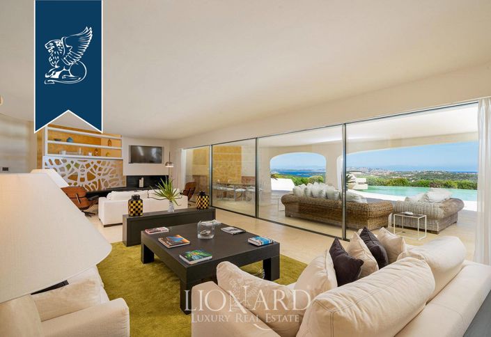 Image No.12-7 Bed Villa for sale