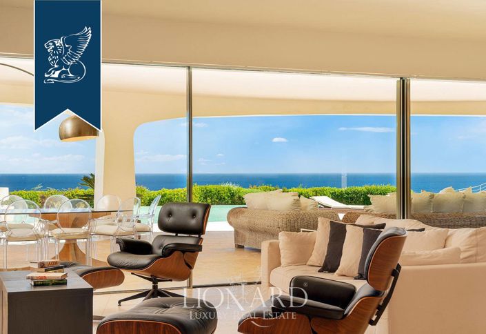 Image No.14-7 Bed Villa for sale