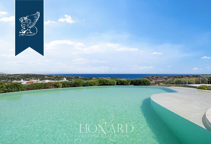 Image No.5-7 Bed Villa for sale