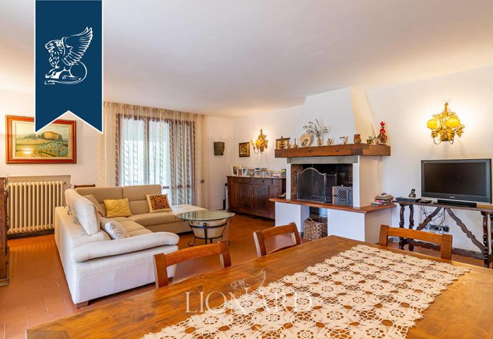 Image No.28-5 Bed Villa for sale