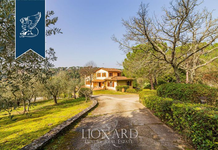 Image No.41-5 Bed Villa for sale