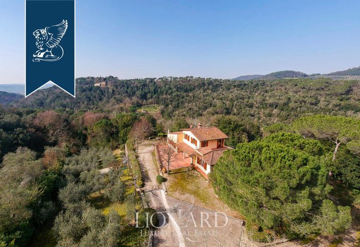 Image No.45-5 Bed Villa for sale