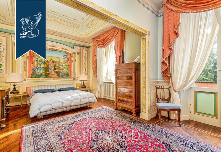 Image No.6-5 Bed Villa for sale