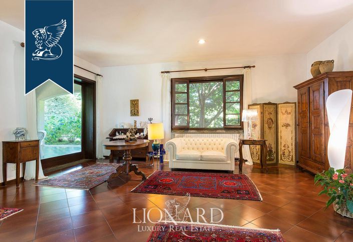 Image No.20-5 Bed Villa for sale