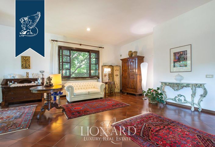 Image No.21-5 Bed Villa for sale