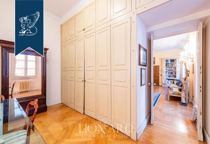 Image No.20-2 Bed Apartment for sale