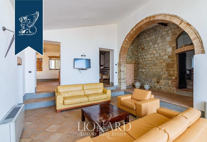 Image No.19-Ferme de 7 chambres à vendre à San Gimignano