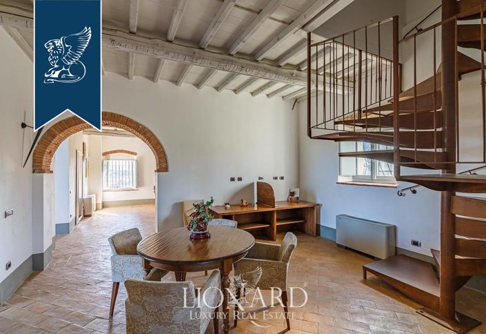 Image No.24-Ferme de 7 chambres à vendre à San Gimignano