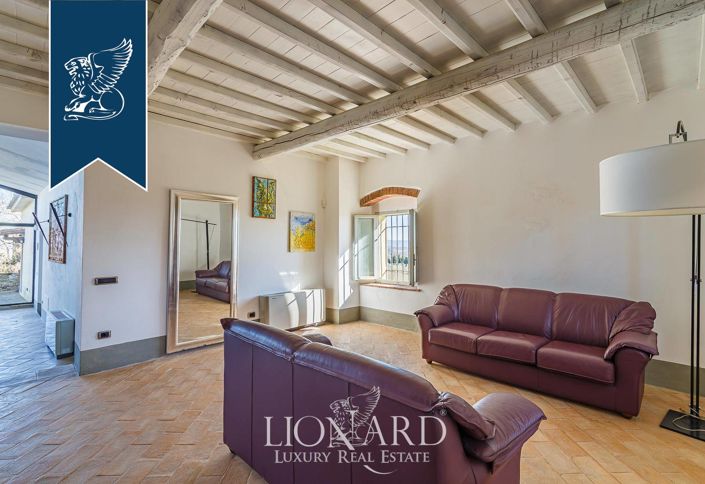 Image No.27-Ferme de 7 chambres à vendre à San Gimignano