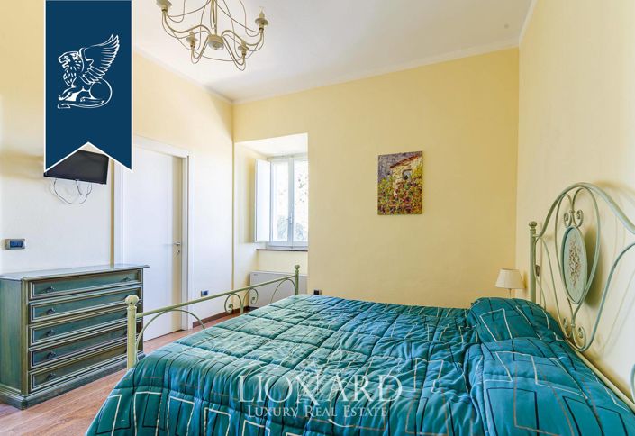 Image No.32-Ferme de 7 chambres à vendre à San Gimignano