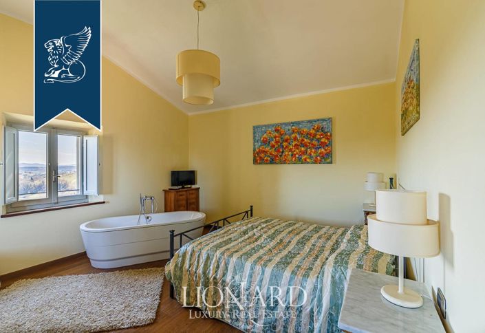 Image No.34-Ferme de 7 chambres à vendre à San Gimignano