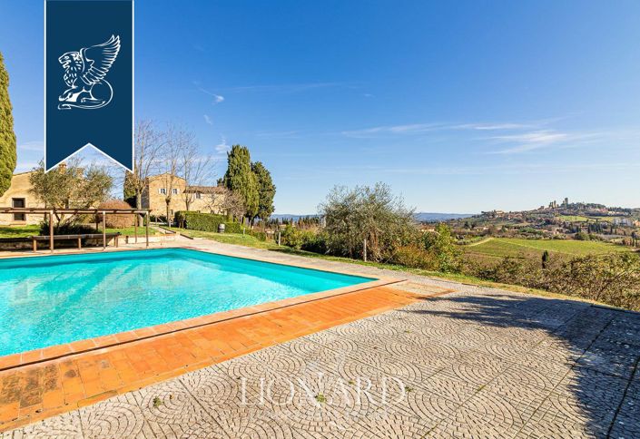 Image No.9-Ferme de 7 chambres à vendre à San Gimignano