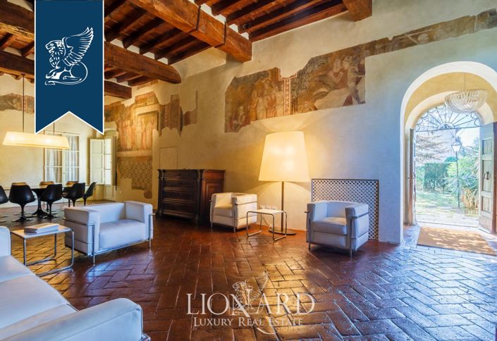 Image No.18-2 Bed Villa for sale