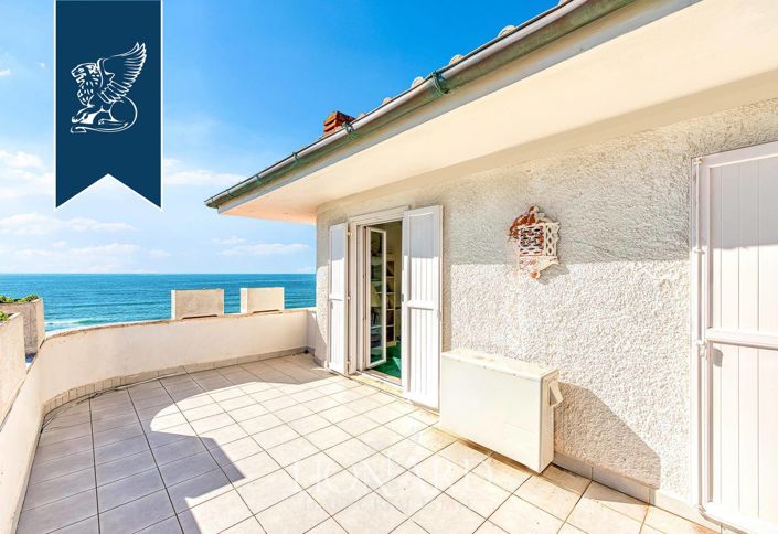 Image No.14-6 Bed Villa for sale