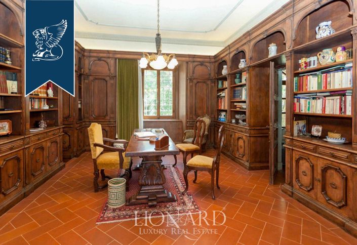 Image No.14-14 Bed Villa for sale