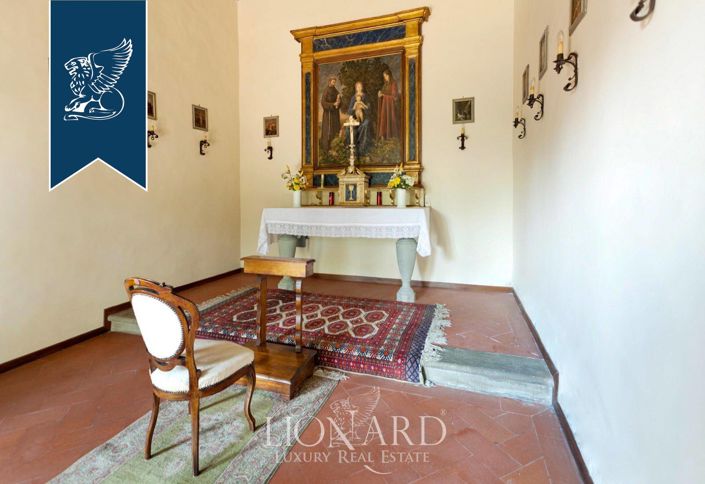 Image No.8-14 Bed Villa for sale