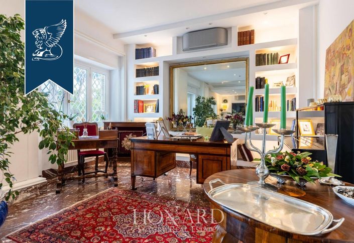 Image No.10-6 Bed Villa for sale