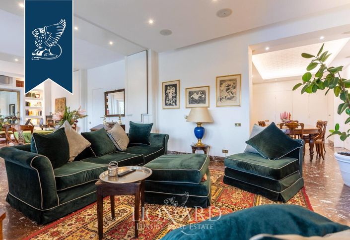 Image No.13-6 Bed Villa for sale