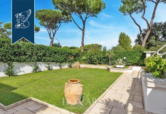 Image No.2-6 Bed Villa for sale