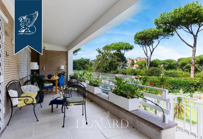 Image No.5-6 Bed Villa for sale