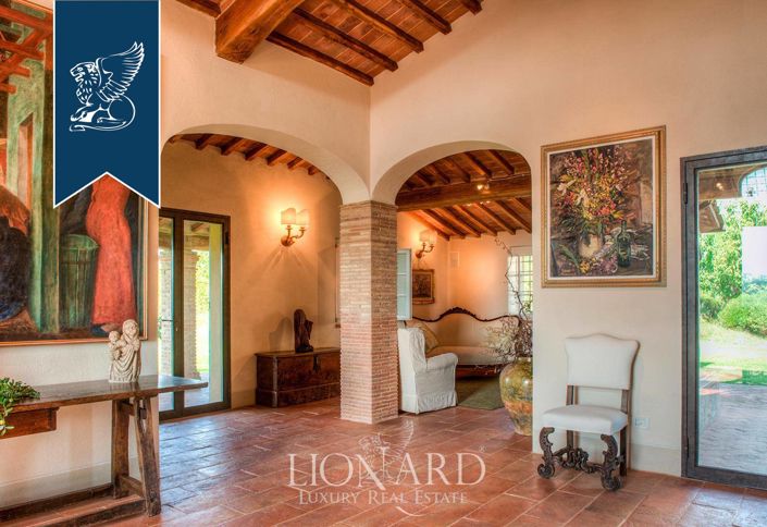 Image No.16-6 Bed Villa for sale