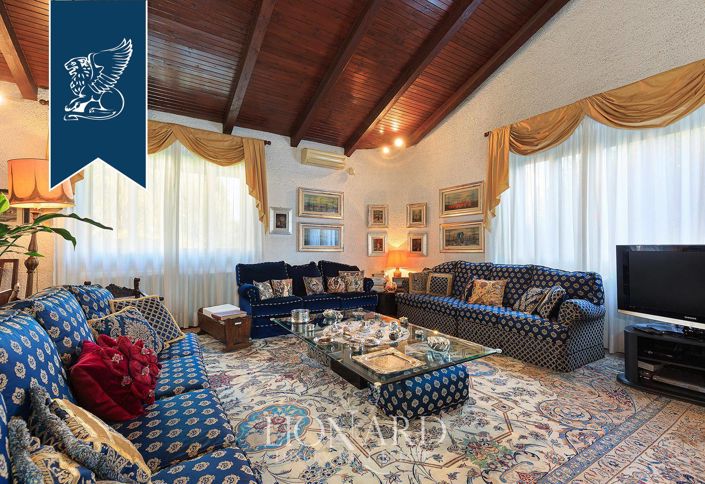 Image No.16-4 Bed Villa for sale