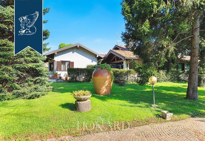 Image No.4-4 Bed Villa for sale